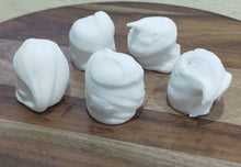 Load image into Gallery viewer, Frosted Caramels 6 pieces - Sunshine Confectionery