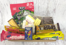 Load image into Gallery viewer, Hamper - New Zealand - Sunshine Confectionery