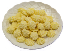 Load image into Gallery viewer, White Chocolate Buds Whirls - Sunshine Confectionery
