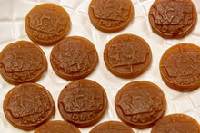 Load image into Gallery viewer, Dutch Salmiak Poen 1kg - Sunshine Confectionery