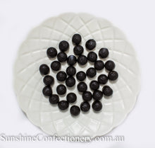 Load image into Gallery viewer, Dutch Soft Buttons - Katzen Pfotchen - Sunshine Confectionery