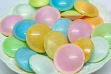 Load image into Gallery viewer, Fizzy UFO's - Flying Saucers 30g - Sunshine Confectionery