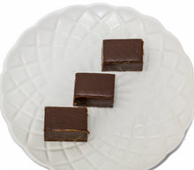 Load image into Gallery viewer, Chocolate Fudge 200g - Sunshine Confectionery