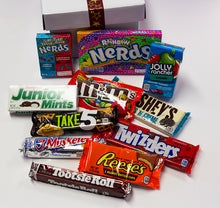 Load image into Gallery viewer, Hamper - American Candy Pie - Sunshine Confectionery