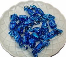 Load image into Gallery viewer, Toffees Caramel 5kg - Sunshine Confectionery