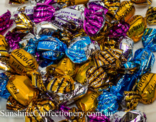 Load image into Gallery viewer, Toffees and Eclairs Mixed 700g - Sunshine Confectionery
