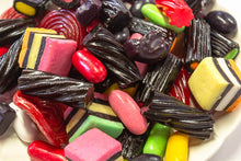 Load image into Gallery viewer, Licorice Mixture 700g - Sunshine Confectionery