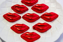 Load image into Gallery viewer, Kisses - Milk Chocolate Lips in Red Foil 5kg - Sunshine Confectionery