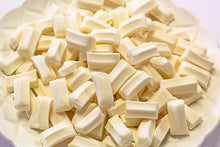 Load image into Gallery viewer, Mini Fruit Sticks - White 480g - Sunshine Confectionery
