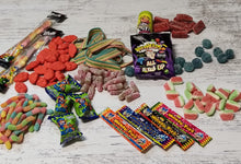 Load image into Gallery viewer, Sour Extravaganser Hamper
