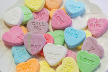 Load image into Gallery viewer, Aussie Conversation Hearts 1kg - Sunshine Confectionery
